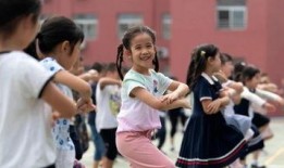 小胖解说爆料最新消息视频,揭秘娱乐圈幕后真相